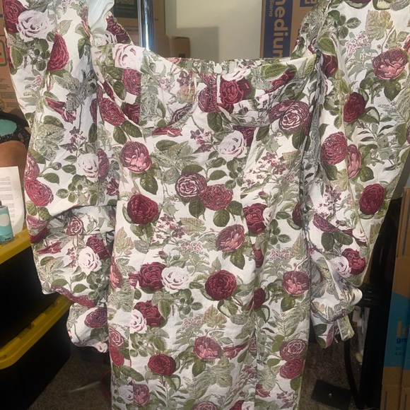 Jacquard Embroidered Dress - Picture 4 of 5